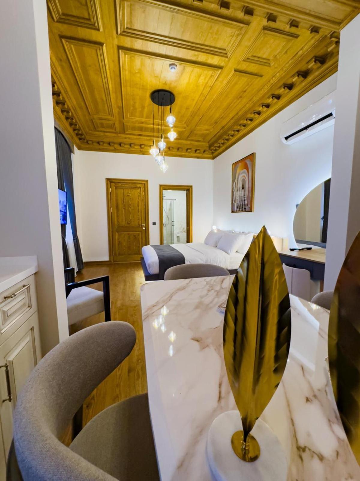 Elmira Pera Hotel & Spa - Special Class Istambul Extérieur photo