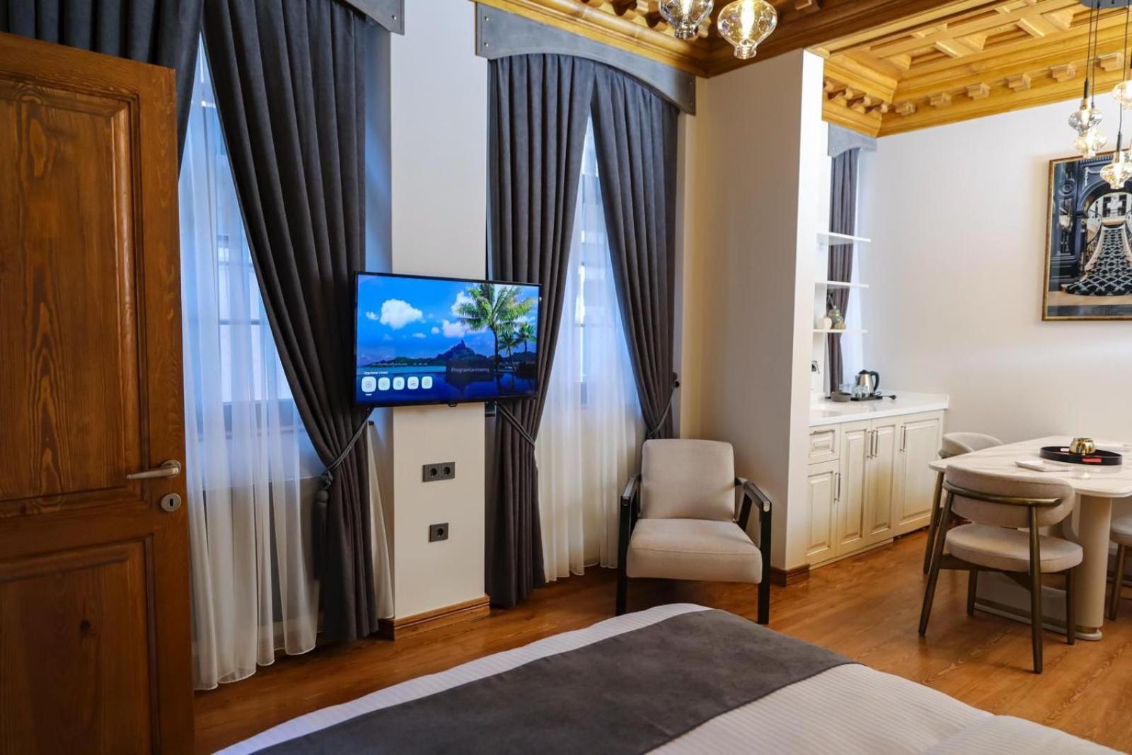 Elmira Pera Hotel & Spa - Special Class Istambul Extérieur photo
