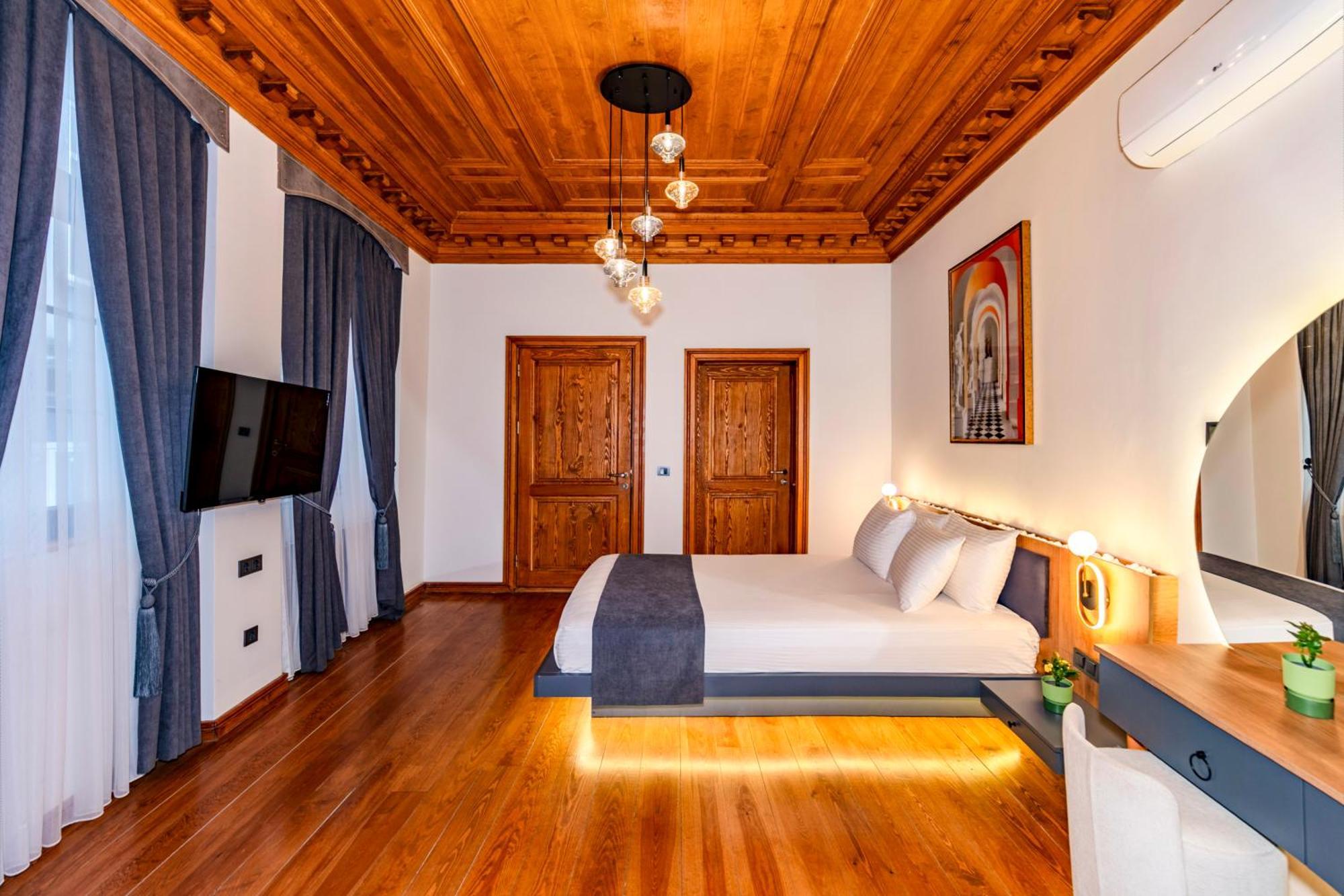 Elmira Pera Hotel & Spa - Special Class Istambul Extérieur photo