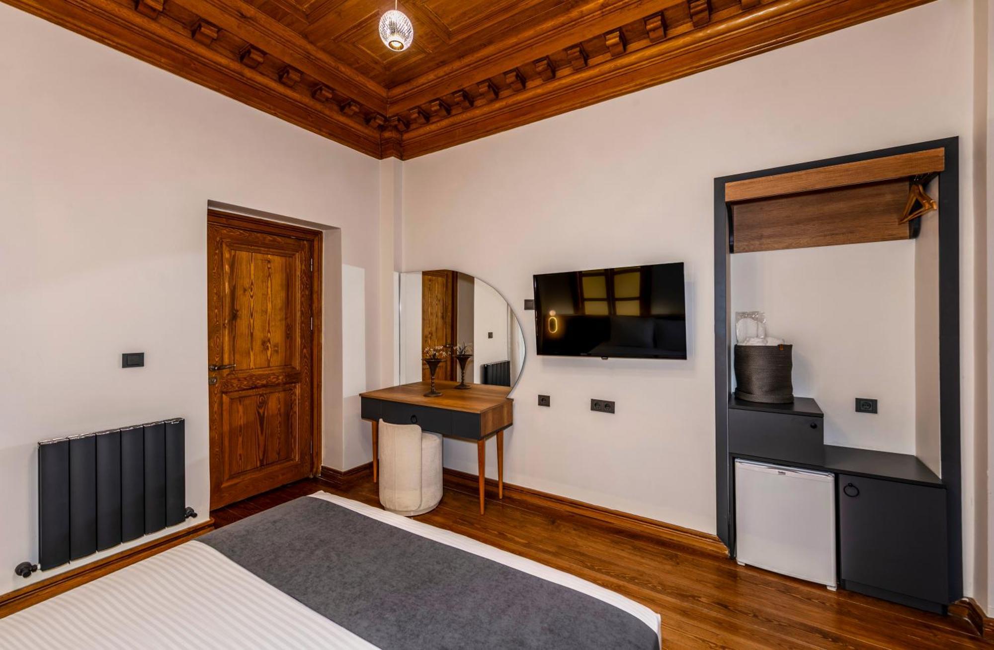 Elmira Pera Hotel & Spa - Special Class Istambul Extérieur photo